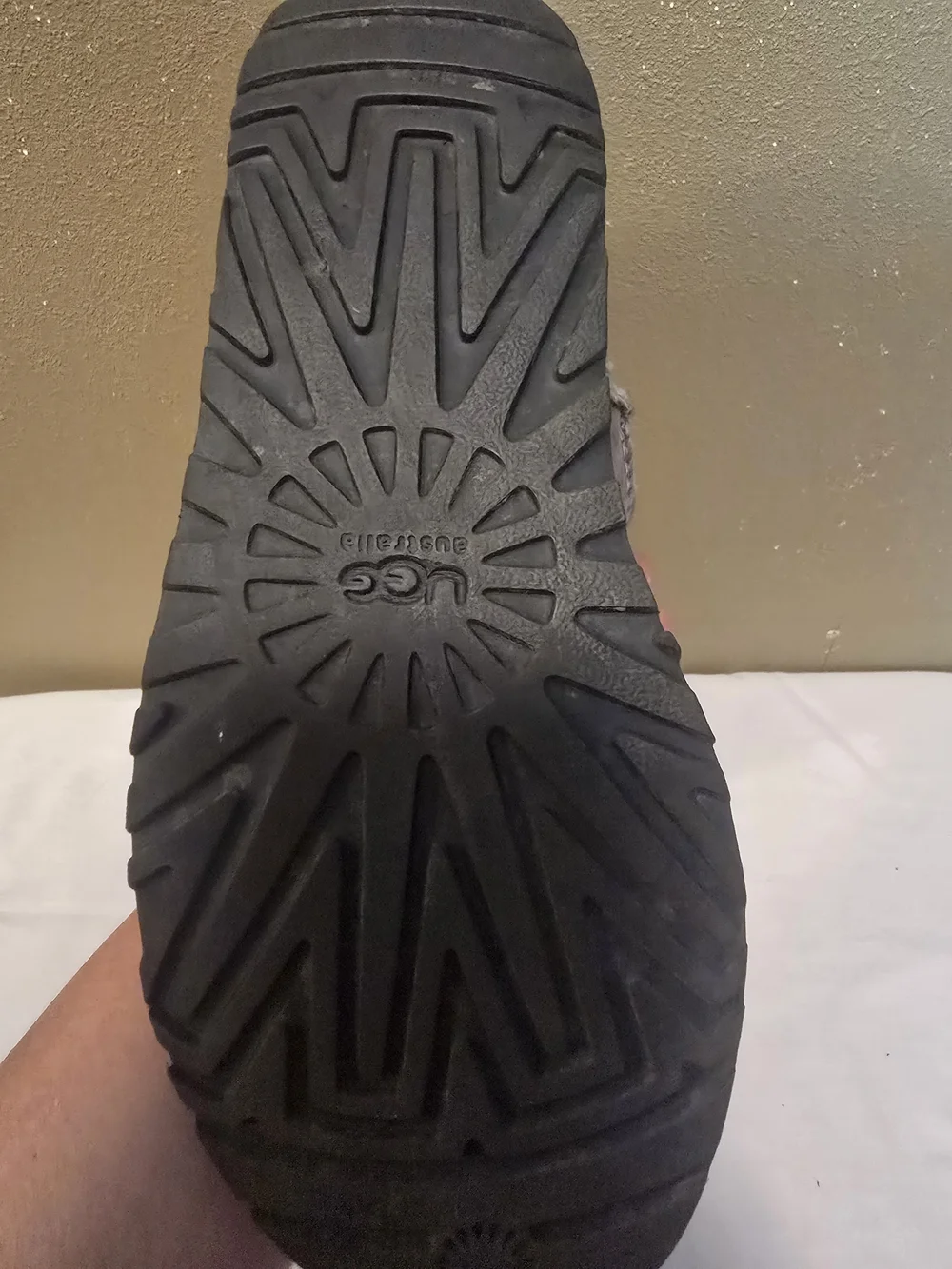 Tall Suede Winter Boots in Dark Gray Size 8